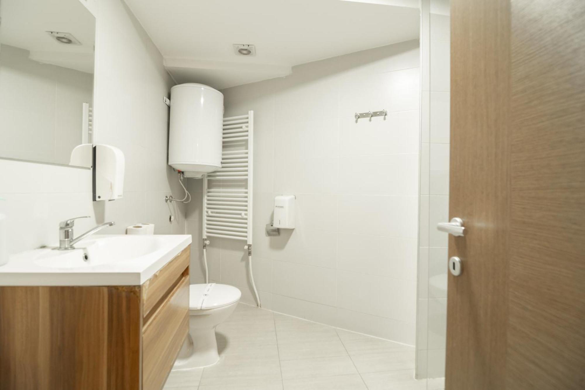 The One Apart Hotel Luxury Suites & Apartments Skopje Extérieur photo