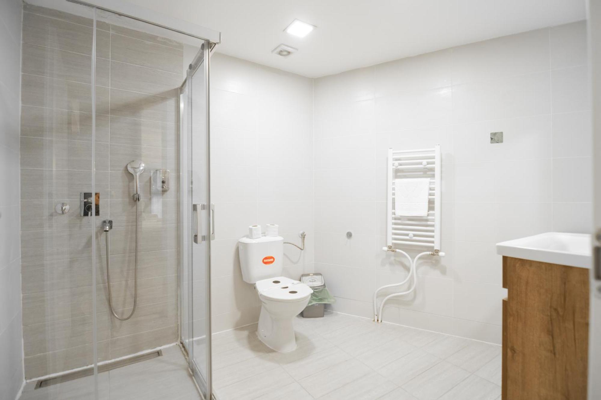 The One Apart Hotel Luxury Suites & Apartments Skopje Extérieur photo